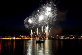 Bernard Oheix feu d'artifice - Photo Eric Dervaux